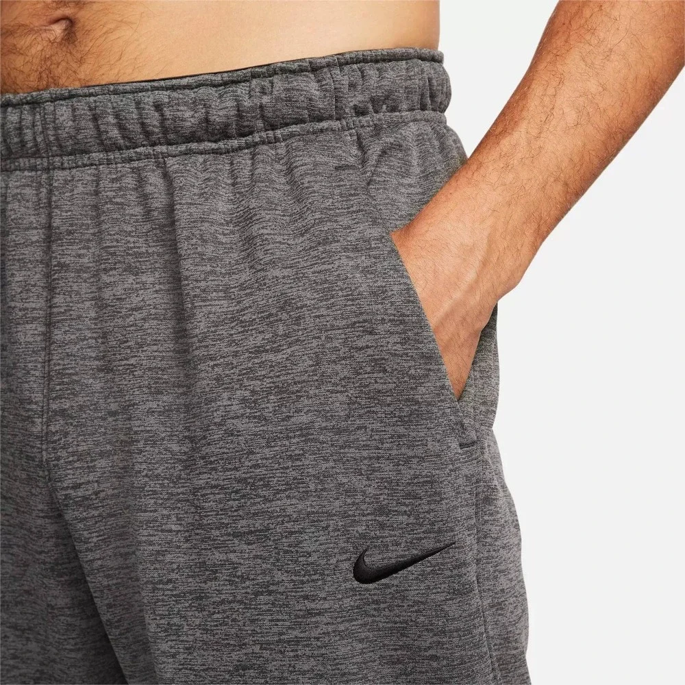 Nike Mens Therma-FIT Training Pants Charcoal Grey Fleece Joggers‎ Large NWT